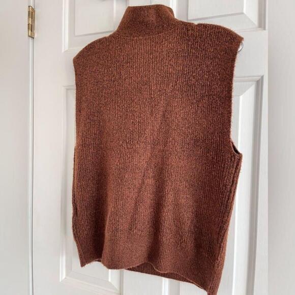 🚓 NWOT Noisy May New Alice Knit Quarter Zip Sweater Vest M Brown - Picture 5 of 12